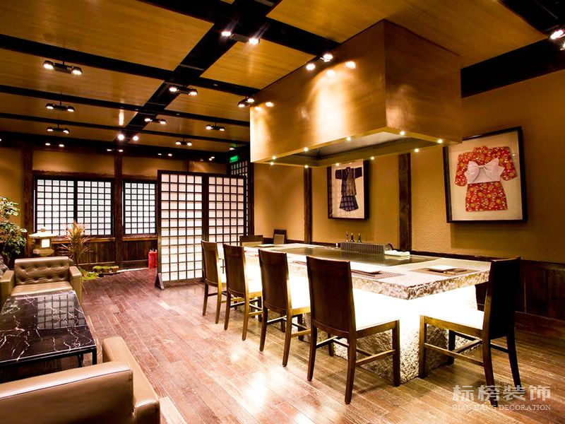 关于深圳餐饮餐厅装修设计要点是什么？