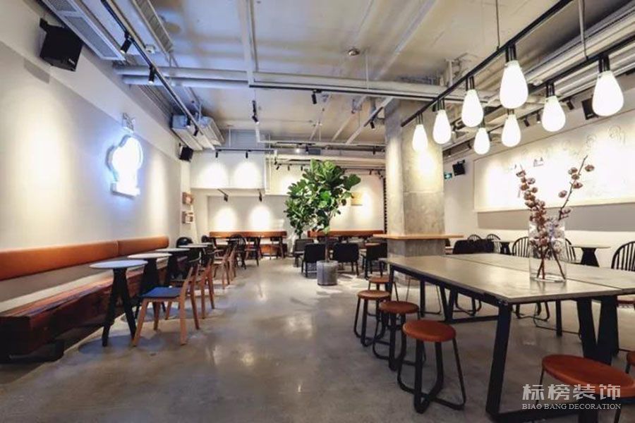 如何打造一个网红深圳店铺，怎么吸引年轻人消费