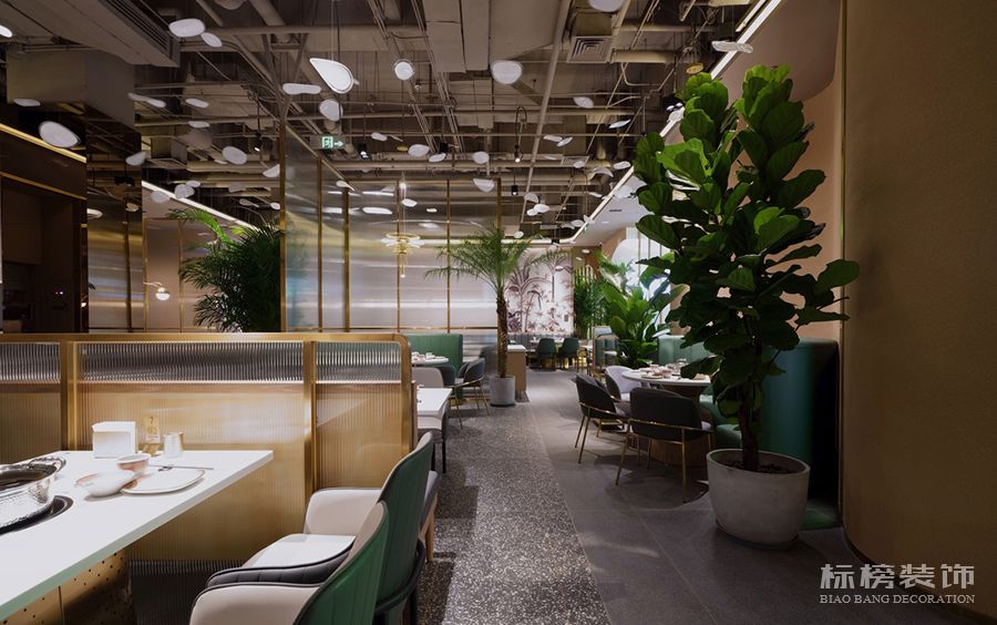 深圳店铺装修三成靠设计，七成在细节！